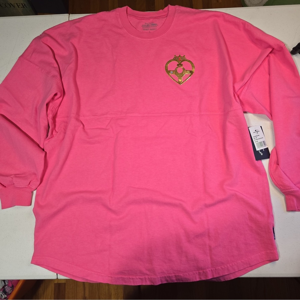 Sailor Moon Spirit Jersey Universal Studios Fan Fest Exclusive Large NEW
